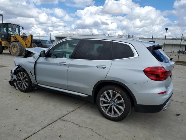 5UXTR9C5XKLR05327 - 2019 BMW X3 XDRIVE30I SILVER photo 2