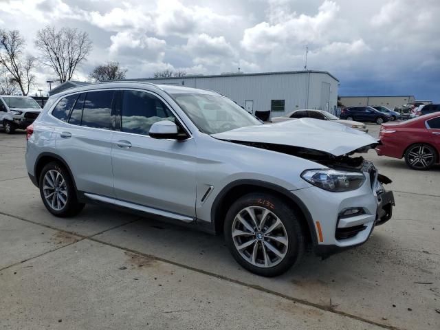 5UXTR9C5XKLR05327 - 2019 BMW X3 XDRIVE30I SILVER photo 4