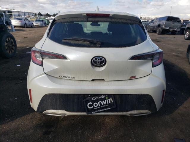 JTND4RBE3L3085031 - 2020 TOYOTA COROLLA SE WHITE photo 6