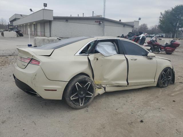 3LN6L2J93FR626902 - 2015 LINCOLN MKZ CREAM photo 3