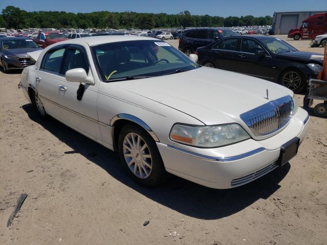 1LNHM81W46Y645734 - 2006 LINCOLN TOWN CAR SIGNATURE WHITE photo 1