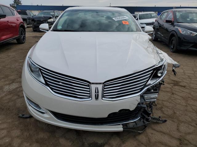 3LN6L2GK6ER825466 - 2014 LINCOLN MKZ WHITE photo 5