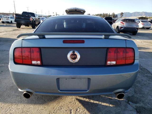 1ZVFT82H255115984 - 2005 FORD MUSTANG GT BLUE photo 6