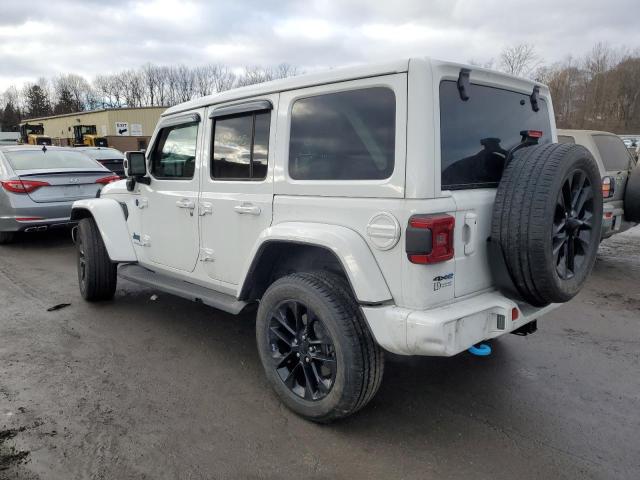 1C4JJXP65MW813695 - 2021 JEEP WRANGLER U SAHARA 4XE WHITE photo 2