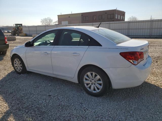 1G1PF5S96B7199340 - 2011 CHEVROLET CRUZE LT WHITE photo 2