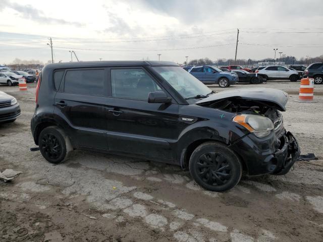 KNDJT2A5XD7752139 - 2013 KIA SOUL BLACK photo 4