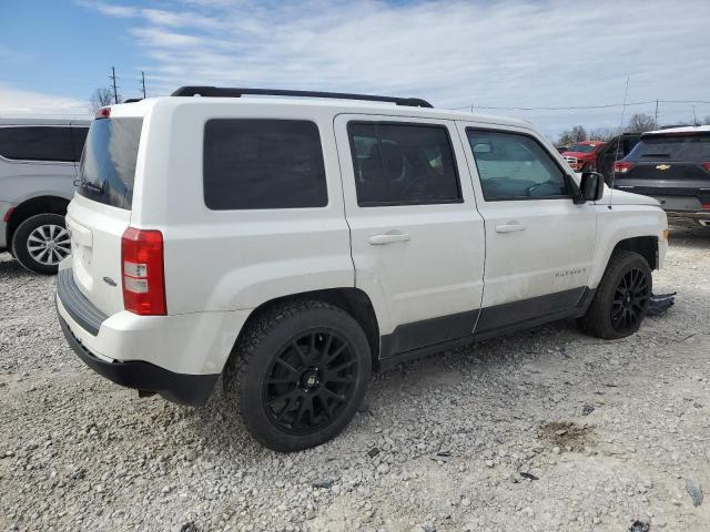 1C4NJPFA8FD398183 - 2015 JEEP PATRIOT LATITUDE WHITE photo 3