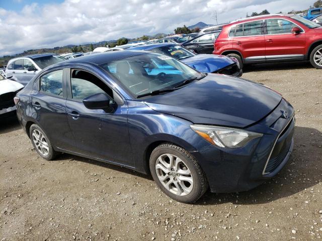 3MYDLBZV0GY122930 - 2016 TOYOTA SCION IA BLUE photo 4