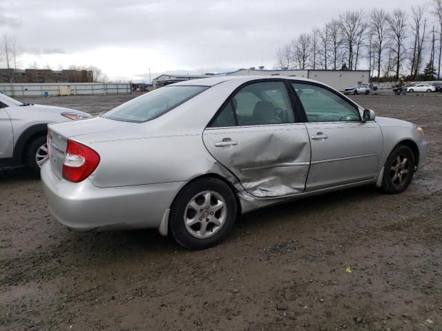 4T1BE32KX2U542899 - 2002 TOYOTA CAMRY LE SILVER photo 3