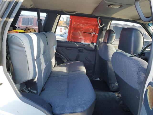 JN8HD17Y2RW242876 - 1994 NISSAN PATHFINDER LE თეთრი ფოტო 11