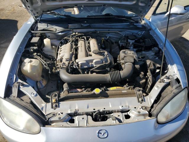JM1NB3534Y0144375 - 2000 MAZDA MX-5 MIATA BASE SILVER photo 11