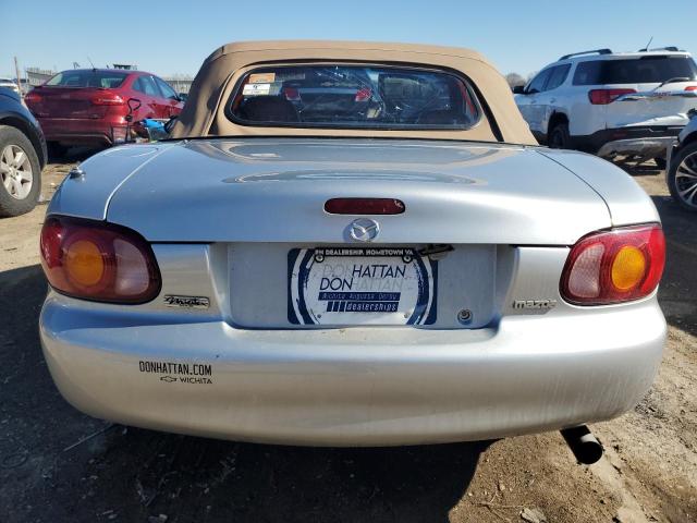 JM1NB3534Y0144375 - 2000 MAZDA MX-5 MIATA BASE SILVER photo 6
