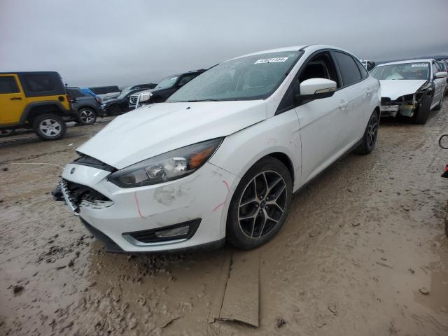 1FADP3H28HL258173 - 2017 FORD FOCUS SEL WHITE photo 1