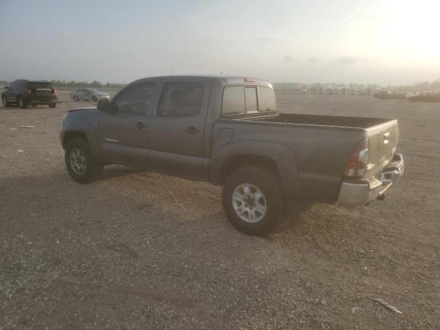 5TFJU4GN0DX045857 - 2013 TOYOTA TACOMA DOUBLE CAB PRERUNNER GRAY photo 2