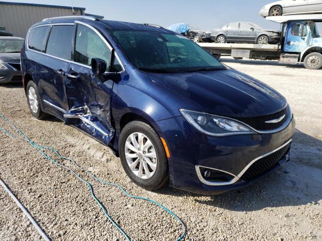 2C4RC1BG1JR279688 - 2018 CHRYSLER PACIFICA TOURING L BLUE photo 4