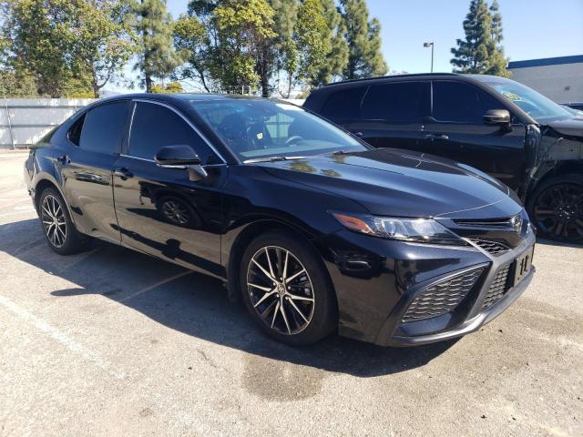 4T1T11AK7RU863976 - 2024 TOYOTA CAMRY SE NIGHT SHADE BLACK photo 4