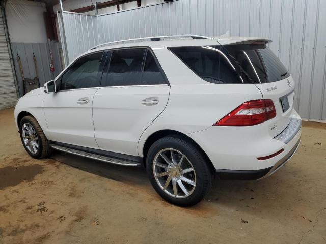 4JGDA5HB6FA562372 - 2015 MERCEDES-BENZ ML 350 4MATIC WHITE photo 2