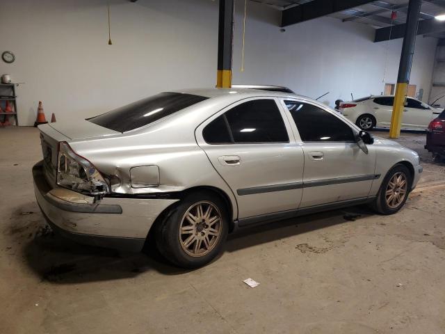 YV1RS61T432258327 - 2003 VOLVO S60 SILVER photo 3