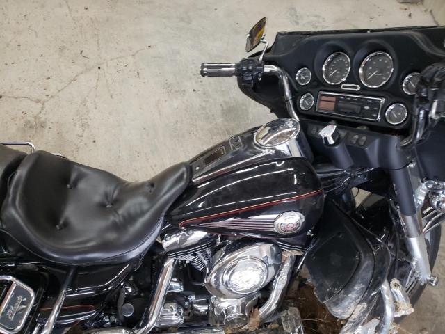 1HD1FCW101Y660108 - 2001 HARLEY-DAVIDSON FLHTCUI 黑色 照片 5