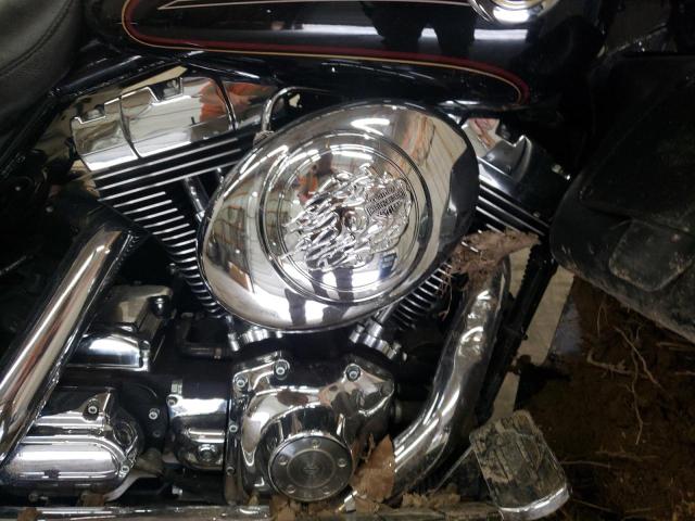 1HD1FCW101Y660108 - 2001 HARLEY-DAVIDSON FLHTCUI 黑色 照片 7