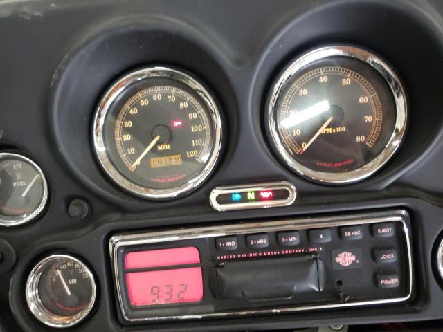 1HD1FCW101Y660108 - 2001 HARLEY-DAVIDSON FLHTCUI 黑色 照片 8