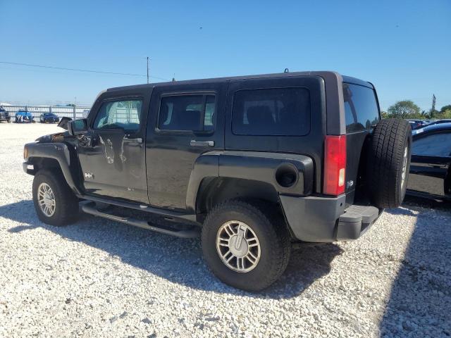 5GTDN136168245403 - 2006 HUMMER H3 BLACK photo 2