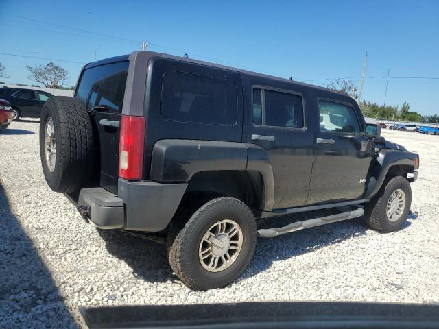 5GTDN136168245403 - 2006 HUMMER H3 BLACK photo 3