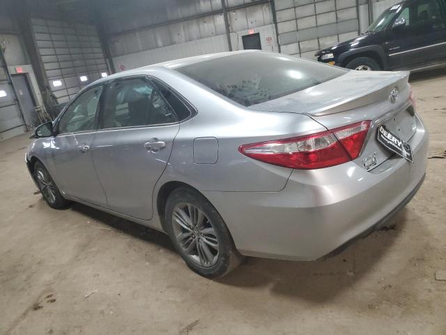 4T1BF1FK5FU025088 - 2015 TOYOTA CAMRY LE SILVER photo 2