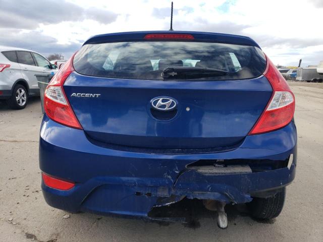 KMHCT5AEXHU306425 - 2017 HYUNDAI ACCENT SE BLUE photo 6