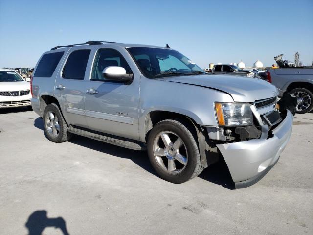 1GNSCAE03DR103081 - 2013 CHEVROLET TAHOE C1500  LS SILVER photo 4