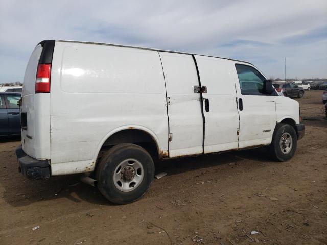 1GCHG35U231208648 - 2003 CHEVROLET EXPRESS G3 WHITE photo 3