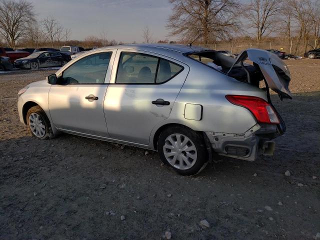 3N1CN7AP1GL888146 - 2016 NISSAN VERSA S SILVER photo 2