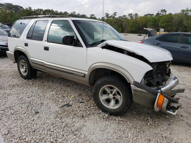 1GNCS13W4Y2357508 - 2000 CHEVROLET BLAZER WHITE photo 4