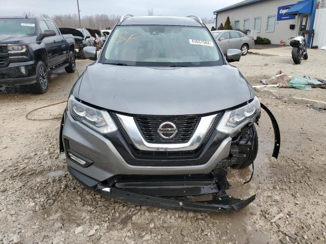 JN8AT2MV3JW314032 - 2018 NISSAN ROGUE S GRAY photo 5