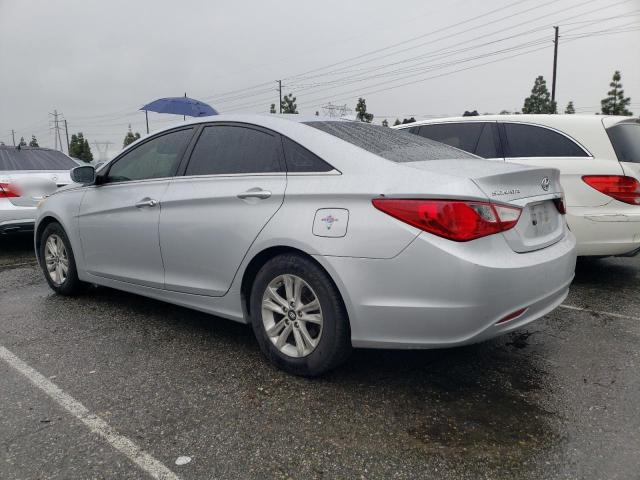 5NPEB4AC0DH741063 - 2013 HYUNDAI SONATA GLS SILVER photo 2