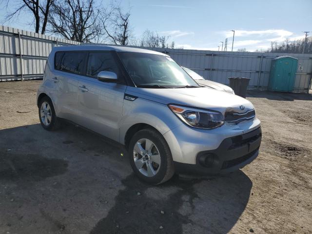 KNDJN2A27K7697226 - 2019 KIA SOUL SILVER photo 4