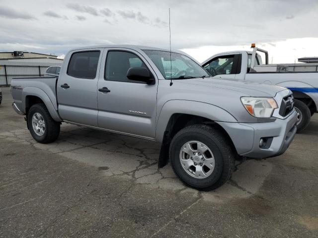 5TFJU4GNXFX074298 - 2015 TOYOTA TACOMA DOUBLE CAB PRERUNNER GRAY photo 4