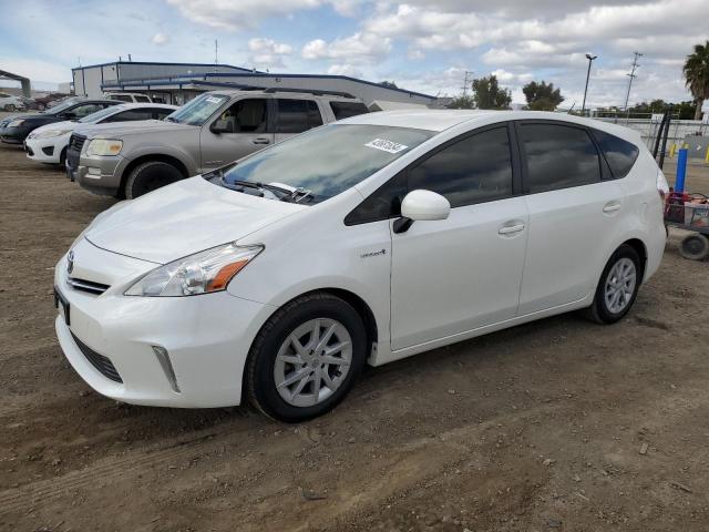 JTDZN3EU7D3271969 - 2013 TOYOTA PRIUS V WHITE photo 1