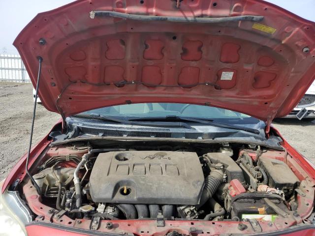 2T1BU4EE1BC595877 - 2011 TOYOTA COROLLA BASE RED photo 11