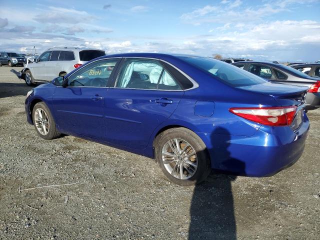 4T1BF1FK5GU540724 - 2016 TOYOTA CAMRY 4D 2 LE BLUE photo 2