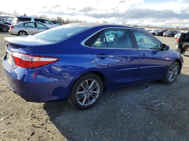 4T1BF1FK5GU540724 - 2016 TOYOTA CAMRY 4D 2 LE BLUE photo 3