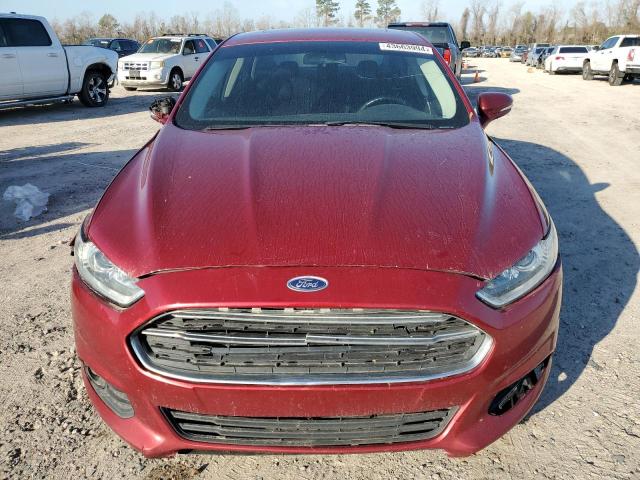 3FA6P0H74FR142907 - 2015 FORD FUSION SE RED photo 5