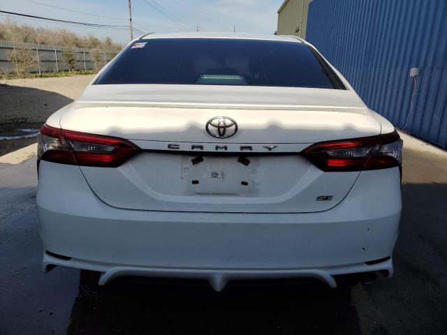 4T1B11HK1JU567339 - 2018 TOYOTA CAMRY L WHITE photo 6