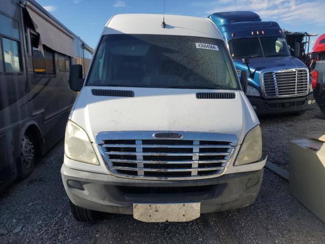 WDYPE8CC2B5521168 - 2011 FREIGHTLINER SPRINTER 2500 WHITE photo 5