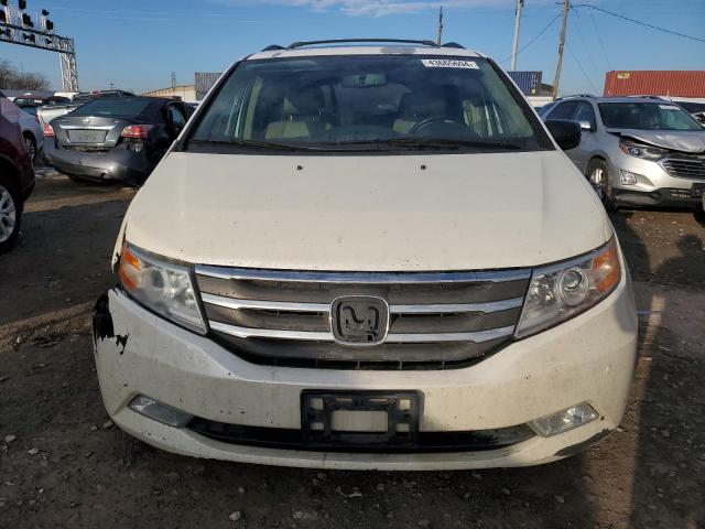 5FNRL5H90DB016947 - 2013 HONDA ODYSSEY TOURING WHITE photo 5