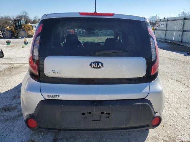 KNDJN2A24E7703732 - 2014 KIA SOUL SILVER photo 6