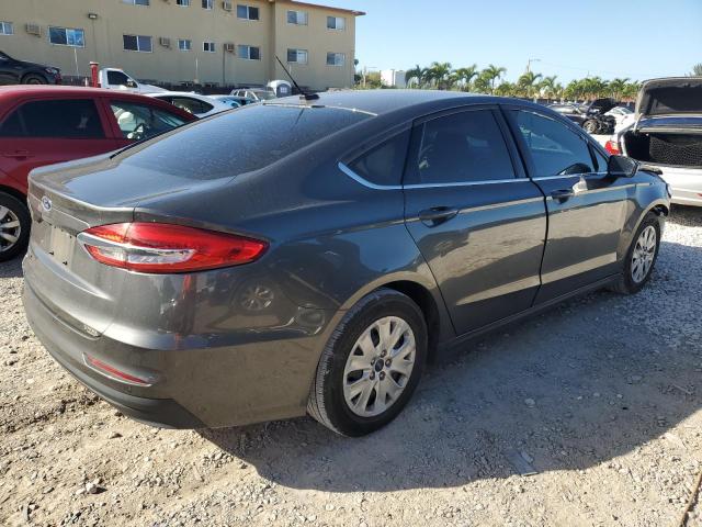 3FA6P0G72KR127849 - 2019 FORD FUSION S GRAY photo 3