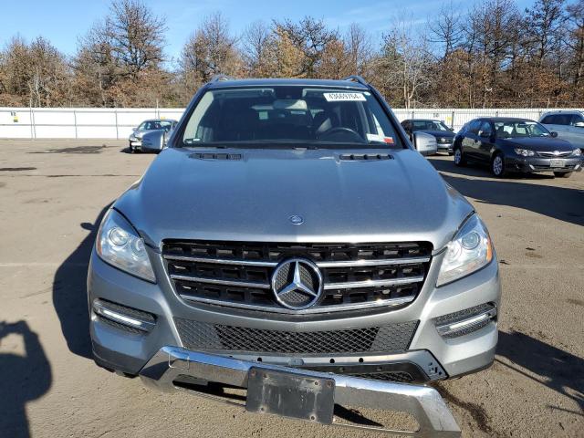 4JGDA5HB5CA030722 - 2012 MERCEDES-BENZ ML 350 4MATIC GRAY photo 5