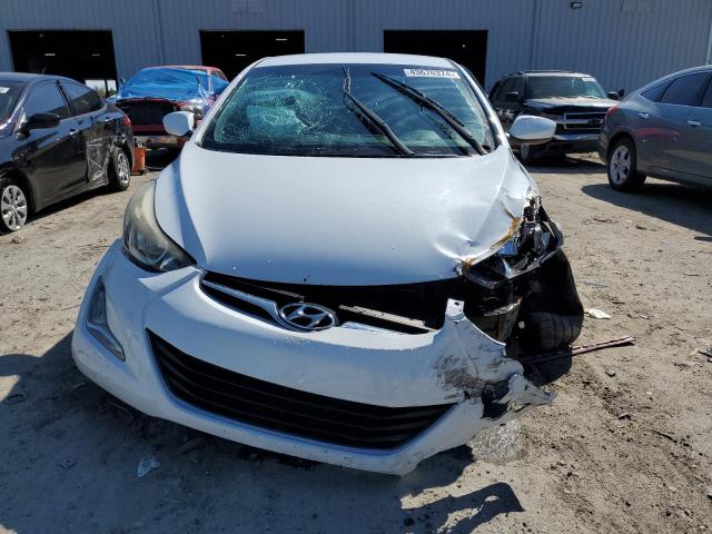 5NPDH4AEXFH633094 - 2015 HYUNDAI ELANTRA SE WHITE photo 5