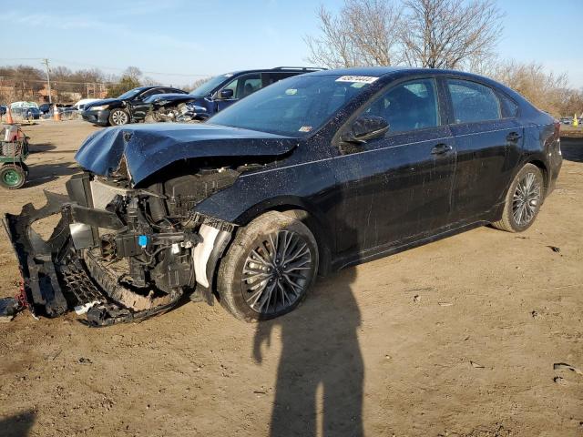 3KPF54AD8PE535101 - 2023 KIA FORTE GT LINE BLACK photo 1